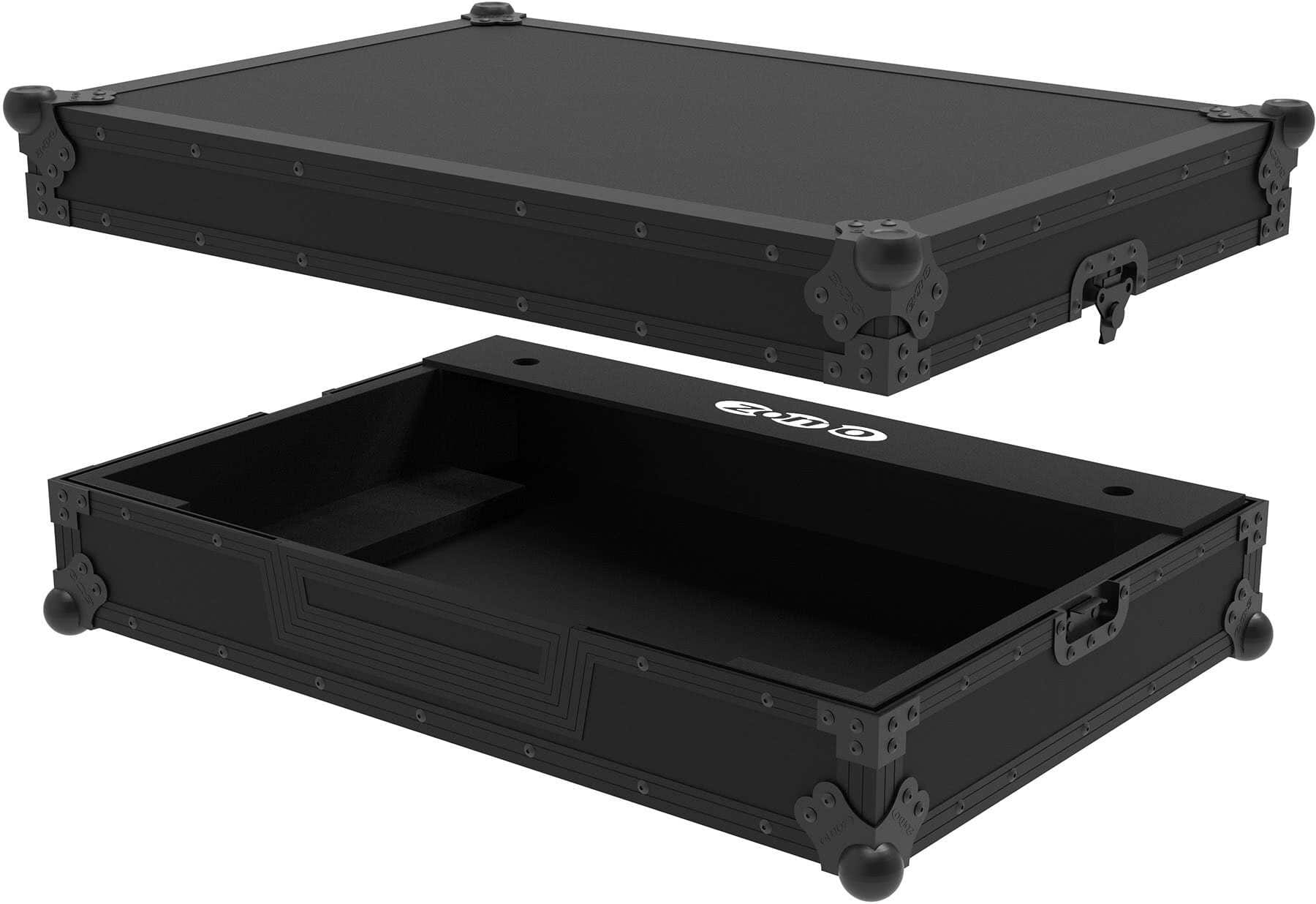 Zomo Flightcase P-DDJ-FLX10 NSE със закопчалки тип пеперуда и ъглови протектори