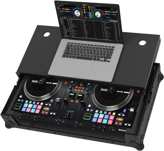Черен Zomo Flightcase Rane ONE Plus NSE с алуминиеви профили и ъглови протектори