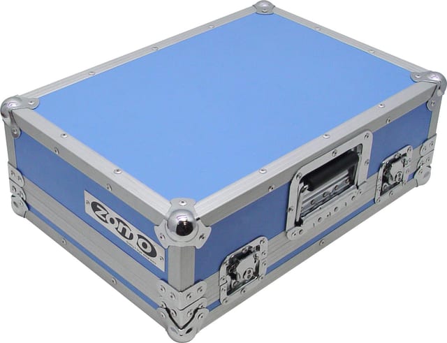 Син Zomo Flightcase PC-100/2 отпред в затворено състояние