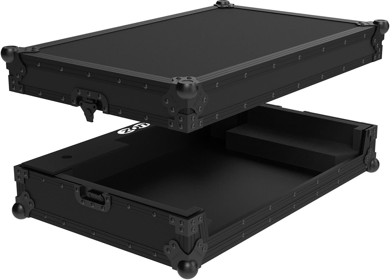Zomo D-Live-4 NSE Flightcase отблизо – ъглов протектор и алуминиев кант