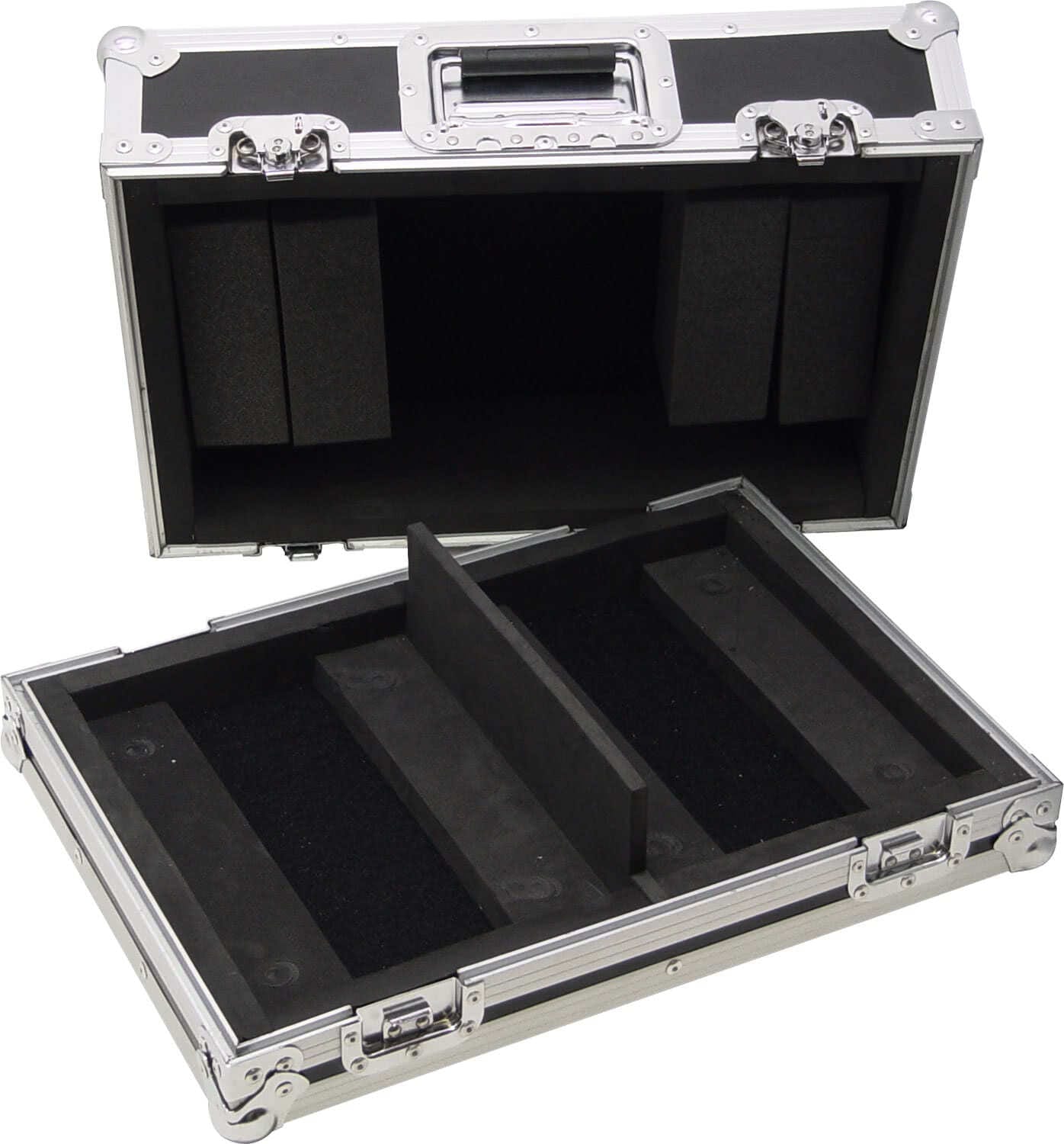 Син Zomo PC-200/2 flightcase за DJ плейъри отблизо