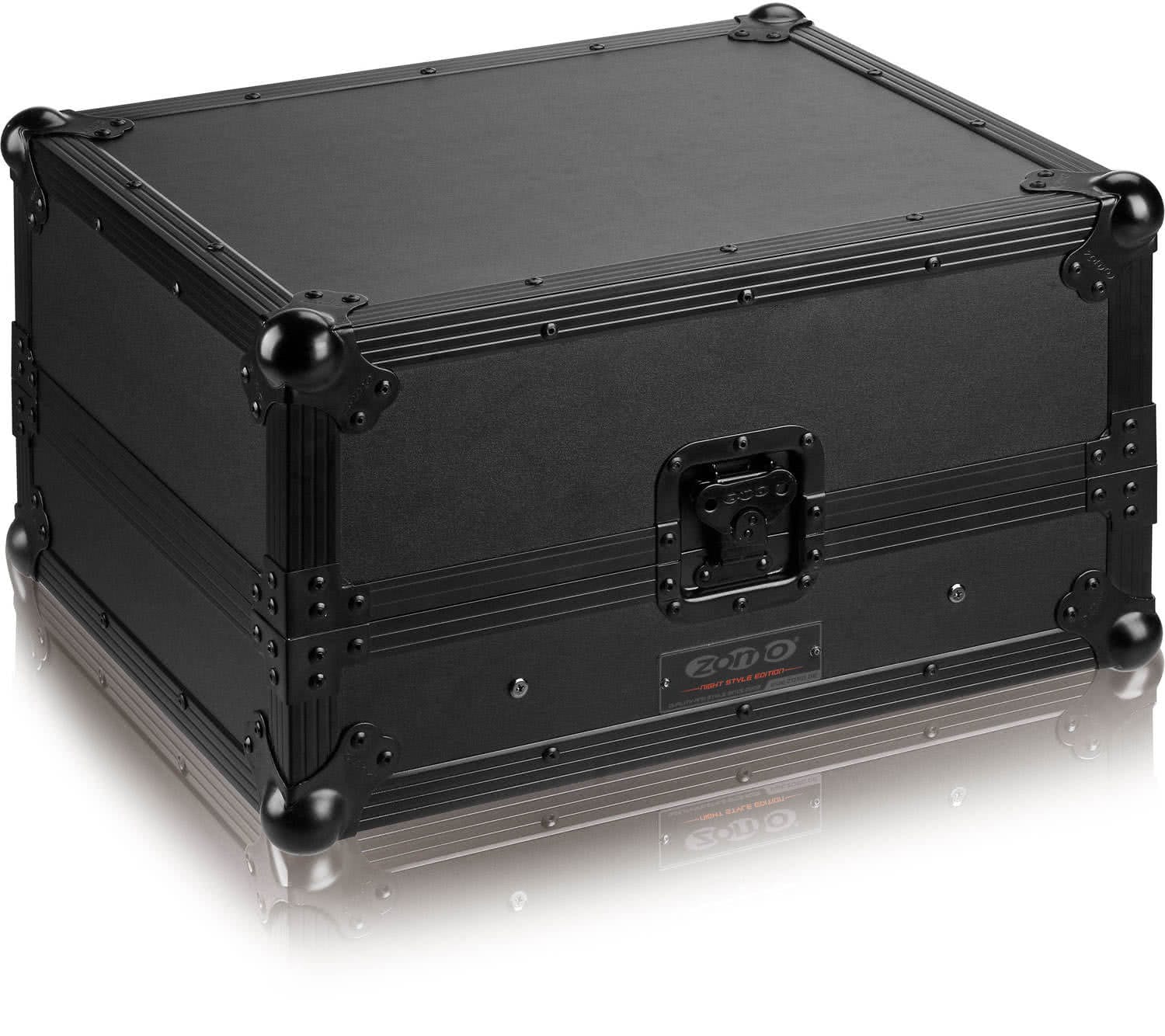 Черен Flightcase PM-900 Plus NSE със закопчалки тип пеперуда и дръжка