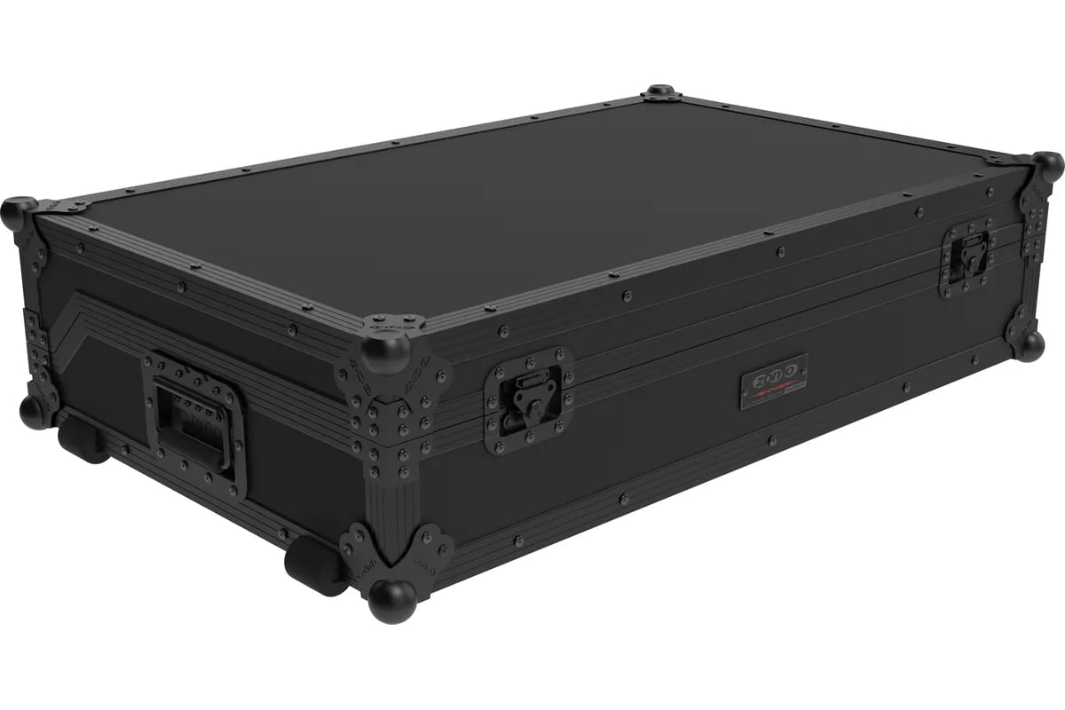 Zomo Flightcase Set-15V5 NSE – кейсът със сваляем капак, закопчалки и колелца