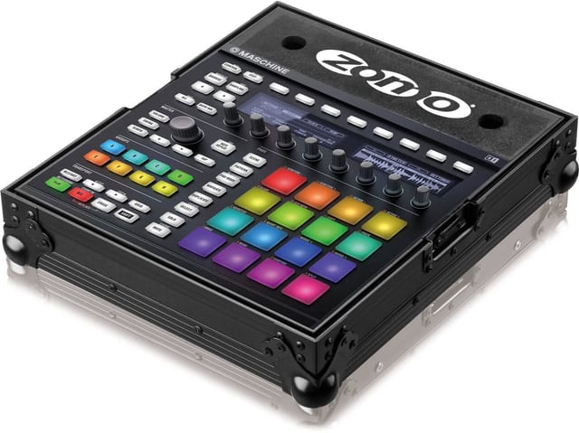 Черен Zomo Flightcase N-Maschine NSE, затворен, поглед отпред