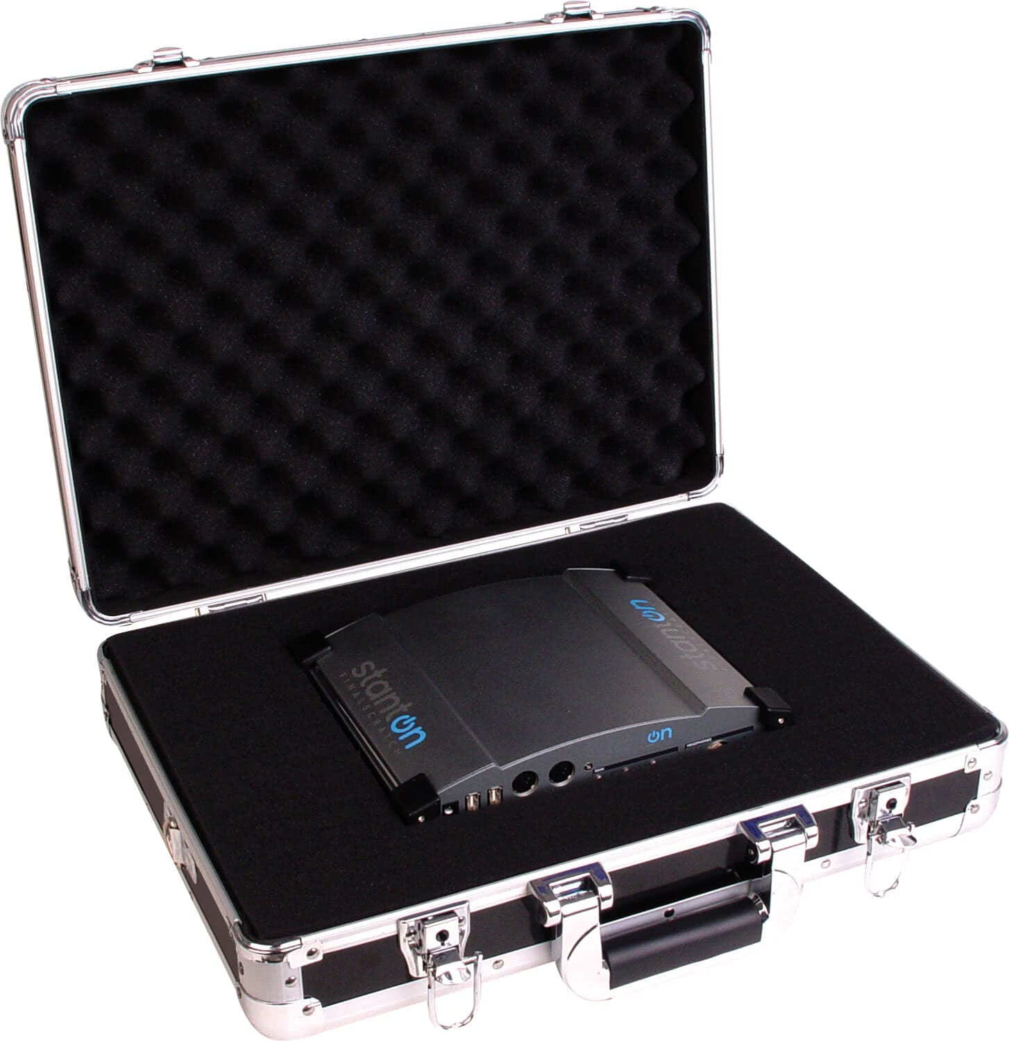 Zomo Flightcase UNI-1 XT черен – детайл на ъглов протектор