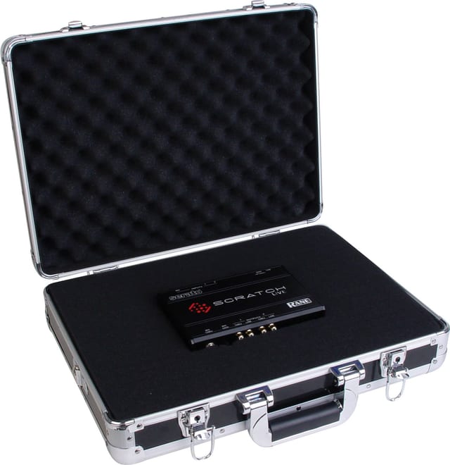 Zomo Flightcase UNI-1 XT черен – общ изглед отпред