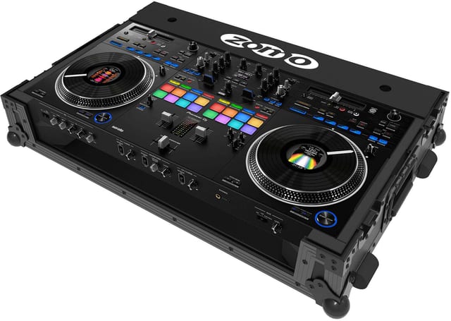 Zomo Flightcase P-DDJ-REV7 NSE в черно, затворен, поглед отпред