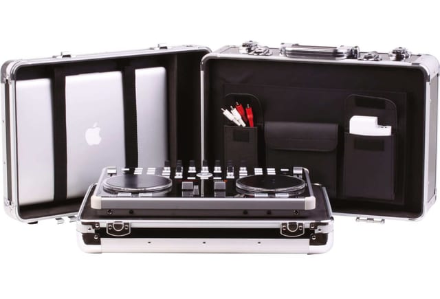 Zomo Flightcase VC-2 XT в черно – общ изглед отпред