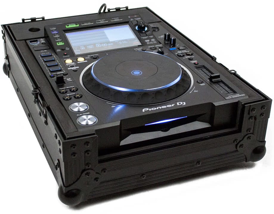 Zomo PC-2000 MK2 NSE със затворен капак, закопчалки и ъглови протектори